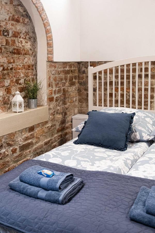 Old Town Wawel II Premium Apartments クラクフ エクステリア 写真
